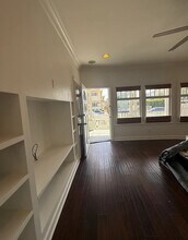 31 Rose Ave in Venice, CA - Building Photo - Building Photo