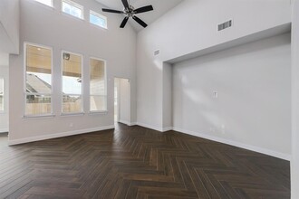 2321 Clear Pond Vw in Leander, TX - Building Photo - Building Photo