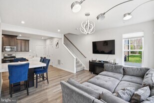 10501 John Glenn St in Lanham, MD - Building Photo