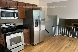 1620 Apache Dr in Naperville, IL - Foto de edificio - Building Photo