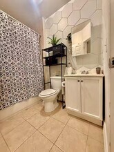 1138 Summit Ave in Jersey City, NJ - Building Photo - Building Photo