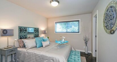 7106 California Ave SW in Seattle, WA - Building Photo - Building Photo