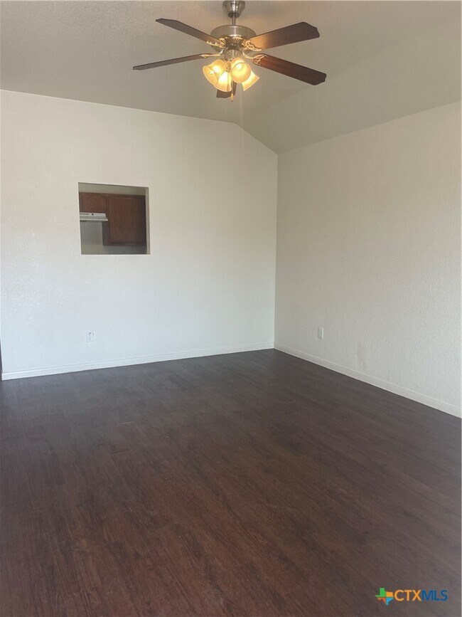 4702 Waterproof Dr in Killeen, TX - Building Photo - Building Photo