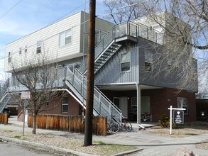 2389 S High St-Unit -1 in Denver, CO - Building Photo - Building Photo