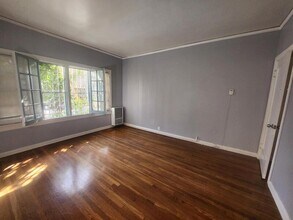 4023 W 6th St in Los Angeles, CA - Building Photo - Building Photo