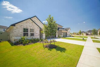 9852 Pearly Everlasting in The Woodlands, TX - Building Photo - Building Photo
