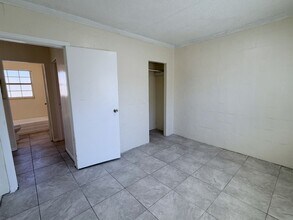 1341 Winnifred St in Orlando, FL - Building Photo - Building Photo