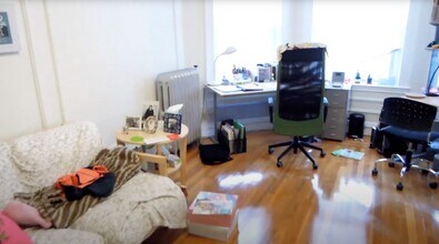 92 Maple St, Unit 4 in Malden, MA - Building Photo - Building Photo