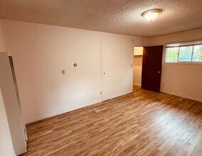 9416 N Buchanan Ave-Unit -9420 in Portland, OR - Building Photo - Building Photo