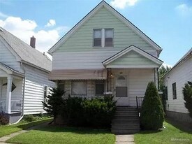 2224 Yemans St in Hamtramck, MI - Building Photo