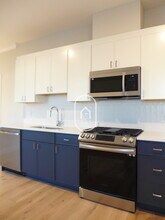 171 Everett St in Boston, MA - Foto de edificio - Building Photo