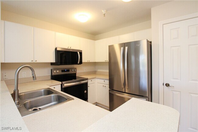 property at 4500 Botanical Pl Cir