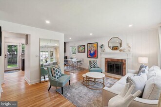 5802 Ryland Dr in Bethesda, MD - Building Photo - Building Photo
