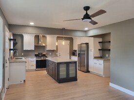 1741 E 105th Pl in Northglenn, CO - Building Photo