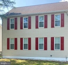 615 Jarvis Rd in Gloucester Township, NJ - Building Photo - Building Photo