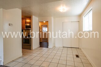 4809 S 1740 E in Holladay, UT - Building Photo - Building Photo