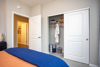 Elan Park Apartments in Columbus, OH - Building Photo - Interior Photo