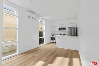 814 3rd St in Santa Monica, CA - Building Photo - Building Photo