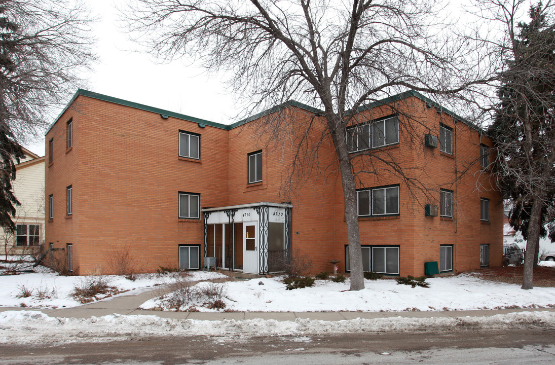 Shingle Creek Apartments in Minneapolis, MN - Foto de edificio