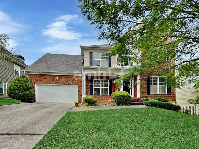 property at 306 Vinings Vintage Cir