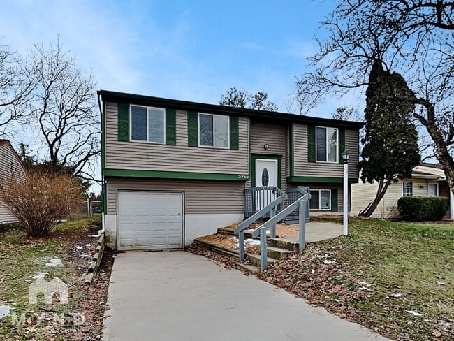 property at 3799 Farm Brook Ln