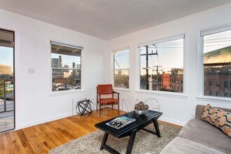 1159 1/2 Bellevue Ave in Los Angeles, CA - Building Photo - Building Photo