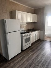 72 Rose Ave, Unit 2R in Jersey City, NJ - Building Photo - Building Photo