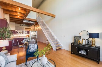 333 Santana Row in San Jose, CA - Building Photo - Building Photo