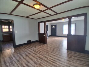 120 S Crawford St in Danville, IL - Building Photo - Building Photo