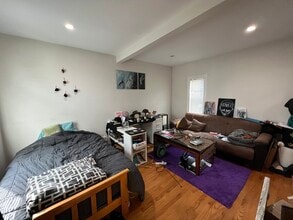 1 Victoria St, Unit 1A in Somerville, MA - Building Photo - Building Photo