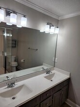 3329 Derbyshire Pl in Raleigh, NC - Building Photo - Building Photo