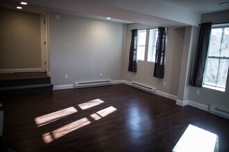 114 Ferris Pl, Unit 114.5 in Ithaca, NY - Foto de edificio - Building Photo