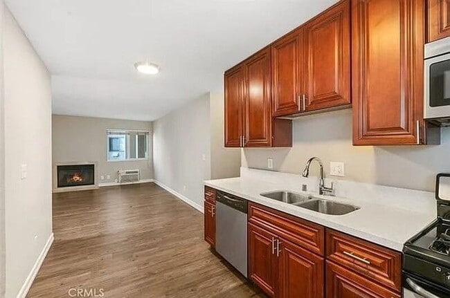 6755 Mission Gorge Rd