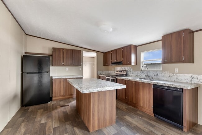 property at 1466 Rd 5734