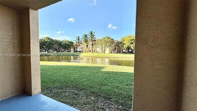 4190 San Marino Blvd in West Palm Beach, FL - Foto de edificio - Building Photo