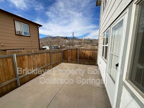 1875 W Yampa St in Colorado Springs, CO - Foto de edificio - Building Photo