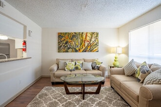 Cedar Branch Apartments in Houston, TX - Foto de edificio - Interior Photo