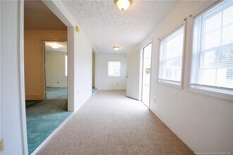 124 Garysburg Cir in Spring Lake, NC - Building Photo - Building Photo