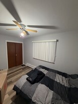 8263 O Connor Dr in River Grove, IL - Building Photo