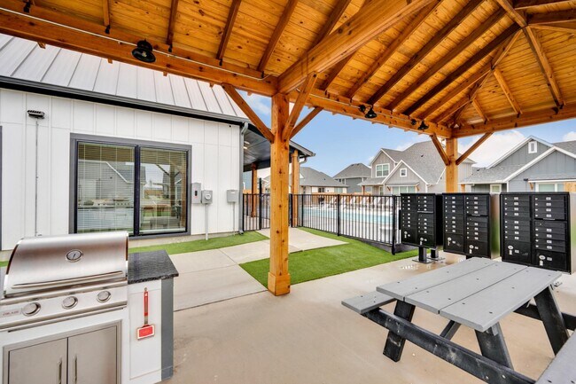 property at 10135 Danielson Grv Dr