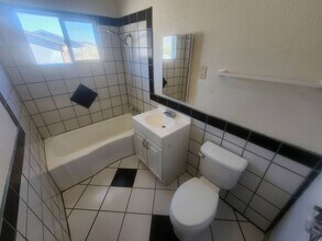 74414 Cottonwood Dr in Twentynine Palms, CA - Building Photo - Building Photo