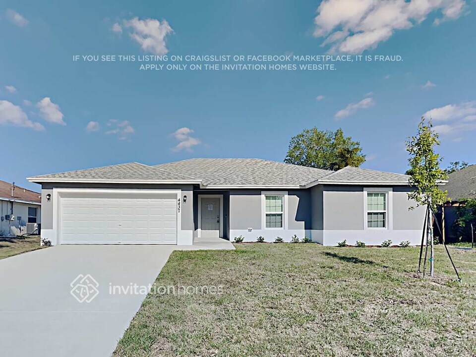4437 SW Abovo St in Port St. Lucie, FL - Building Photo