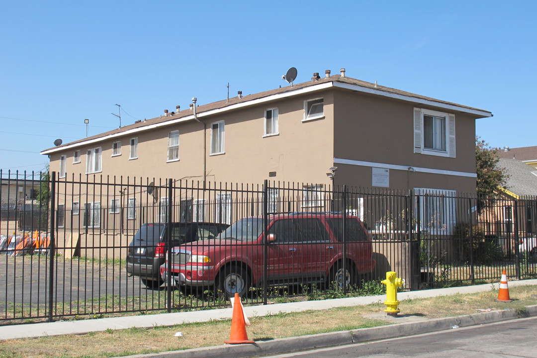 1254 W 91st St in Los Angeles, CA - Building Photo