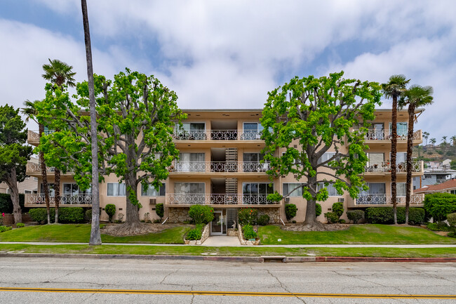 103 W Mountain ST in Glendale, CA - Foto de edificio - Building Photo