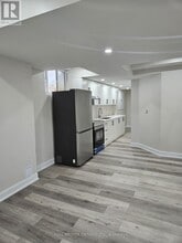 63 Hildred St in Welland, ON - Building Photo - Building Photo