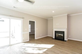 14045 Garden District Row in Huntersville, NC - Building Photo - Building Photo