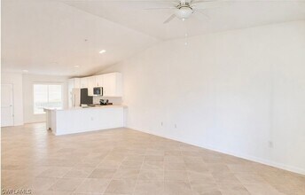 15940 Grassland Ln, Unit 2526 in Punta Gorda, FL - Foto de edificio - Building Photo