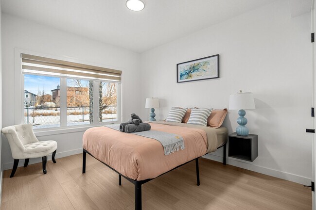 142 Canoe Crescent SW, Unit SI ID1386564P in Airdrie, AB - Building Photo - Building Photo