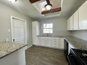 1009 Longley St in South Houston, TX - Building Photo - Building Photo