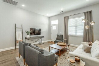 531 Strong Ave in Red Bank, TN - Building Photo - Building Photo